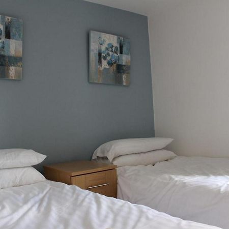Woodsmill Quay Apartments York Bilik gambar